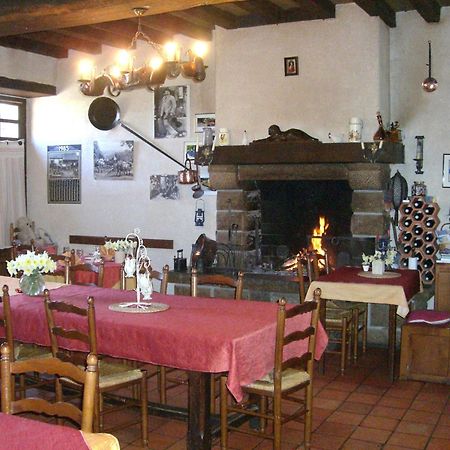 Chambres D'Hotes De La Ferme Auberge De Mesauboin Bille Экстерьер фото