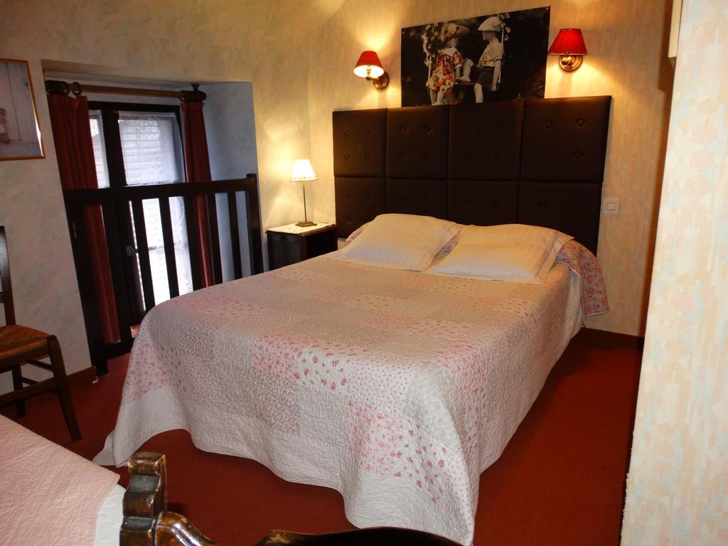 Chambres D'Hotes De La Ferme Auberge De Mesauboin Bille Экстерьер фото
